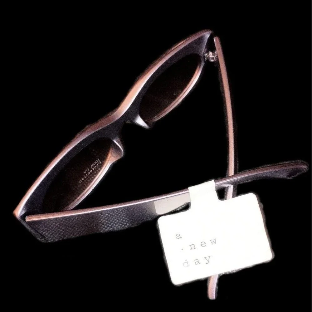 Angular Oval Sunglasses Woman's SKUJ086‎